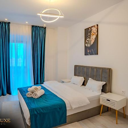 Yamaluxe Apartments - Blue & Pink Vibes Бухарест Экстерьер фото